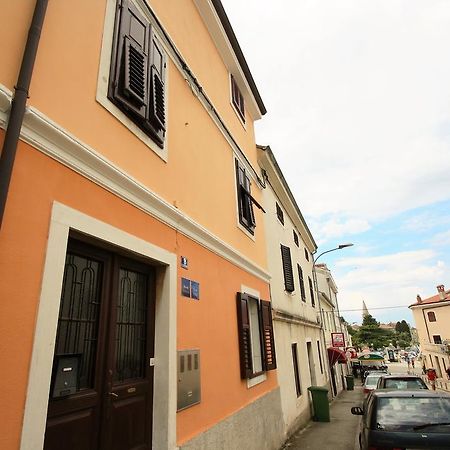 Old Town Rooms And Apartment Poreč Kültér fotó