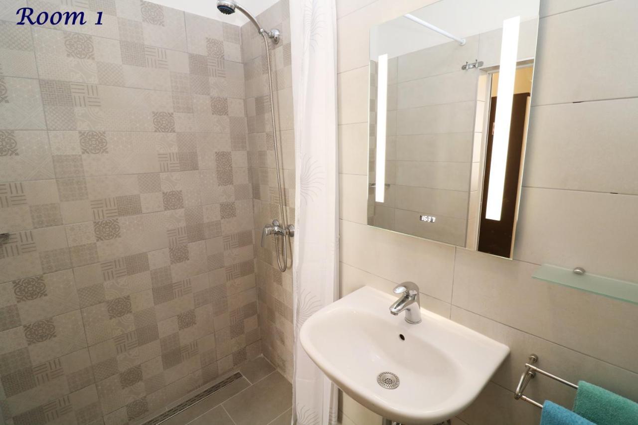 Old Town Rooms And Apartment Poreč Kültér fotó