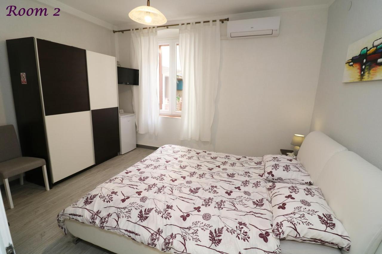 Old Town Rooms And Apartment Poreč Kültér fotó
