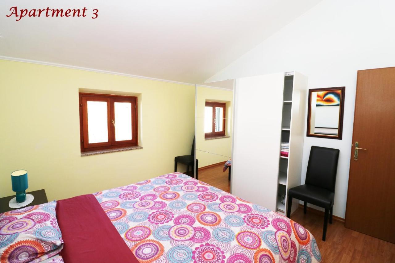 Old Town Rooms And Apartment Poreč Kültér fotó